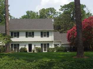 1320 W Wesley Rd NW, Atlanta, GA 30327