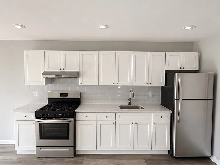 188 Lafayette St #317 — Photo 2