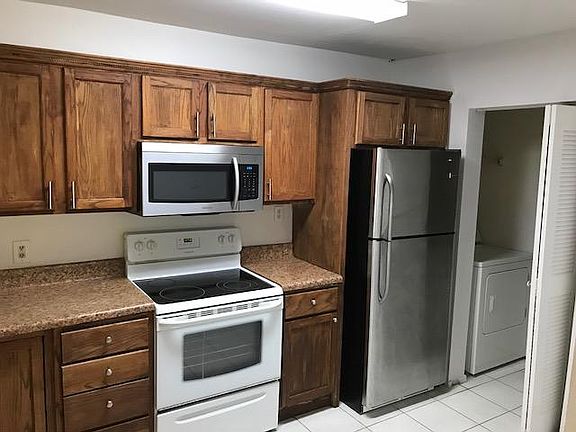 3rd image of 11295 W Atlantic Blvd APT 105
