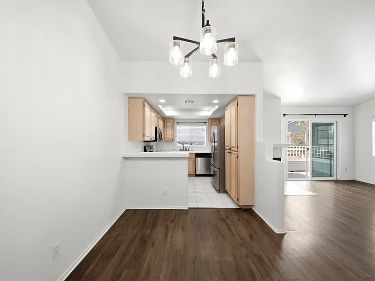 12874 Carriage Heights Way — Photo 4
