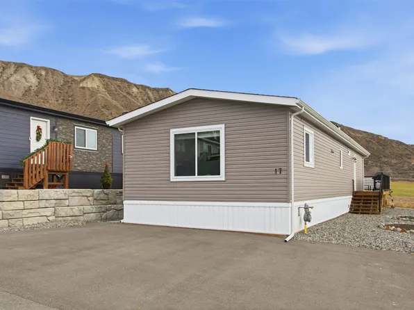 712 E Shuswap Rd #17, Kamloops 1, BC V2H 1P5