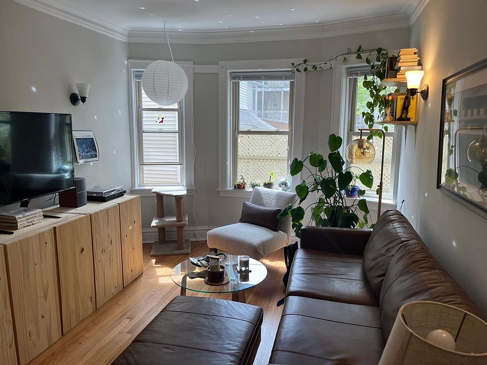 1st image of 4516 N Wolcott Ave #1A