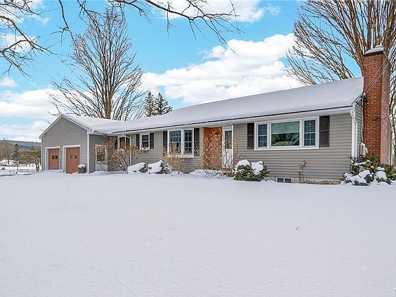 2nd image of 639 Babcock Rd