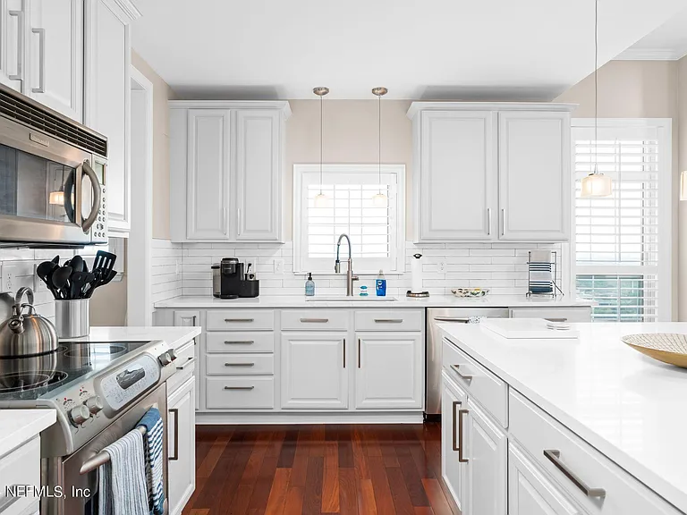 400 E Bay St #2206 — Photo 30