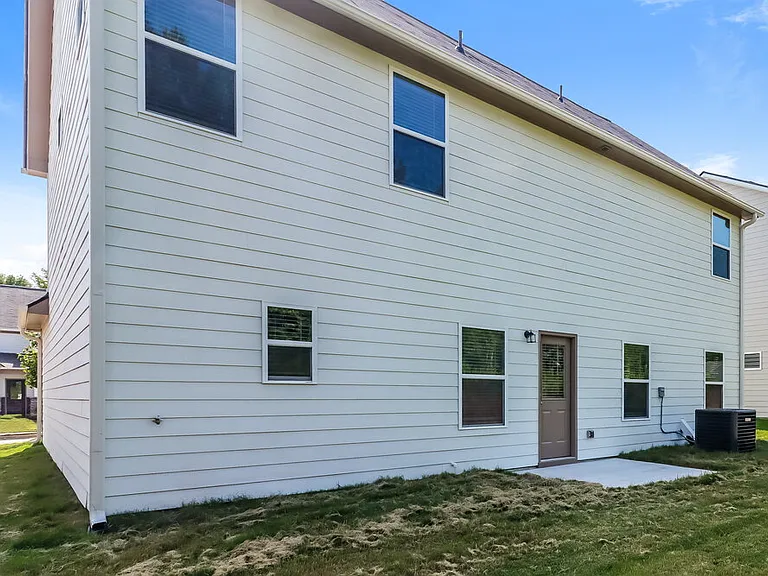 203 Katelyn Way — Photo 17