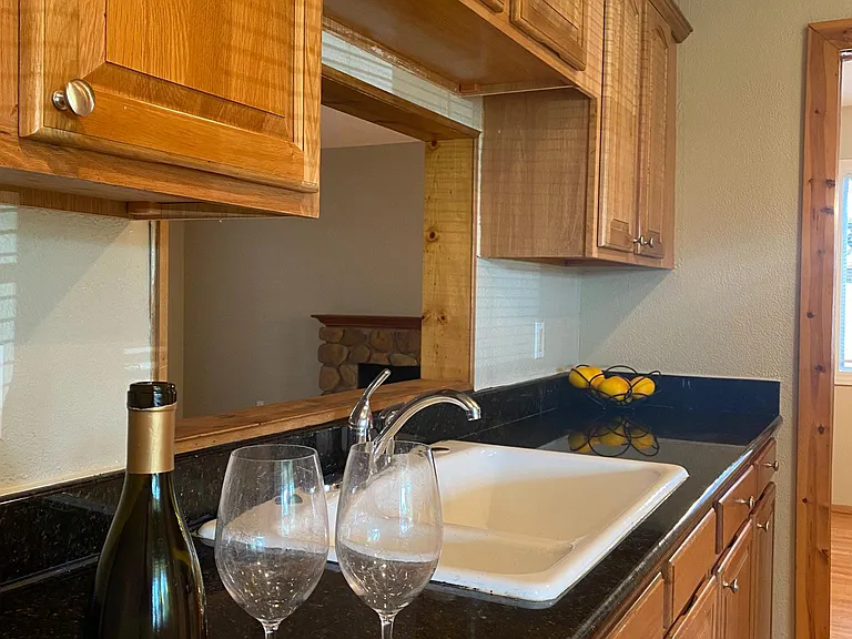 26131 Coleman Ave — Photo 8