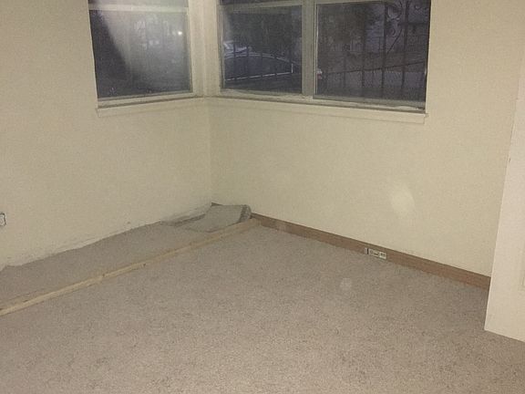 3rd image of 2118 Buckman St