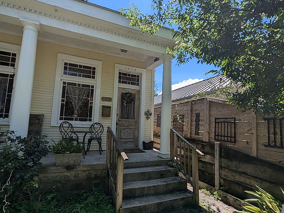 2nd image of 1019 Burdette St #1019