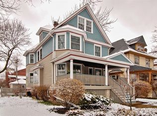 303 N Cuyler Ave, Oak Park, IL 60302