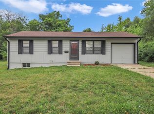 3932 Lawn Ave, Kansas City, MO 64130
