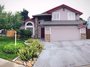 2123 E Lochmeadow Ct, Meridian, ID 83646