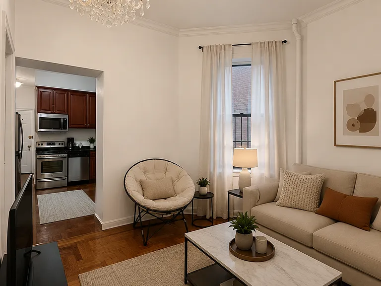 426 W 47th St #4B — Photo 12