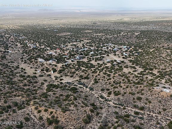 4th image of 195 Ste Camino Rd