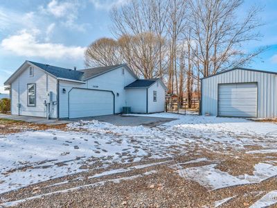 15139 Lake Shore Dr, Caldwell, ID, 83607