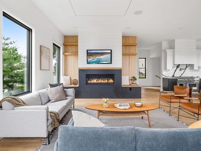 15 Whitehead Ave, Hull, MA, 02045