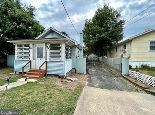 70 Edwin Ave, Hamilton, NJ 08610