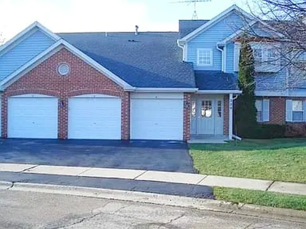 224 Charleston Ct Unit 1, Schaumburg, IL 60193