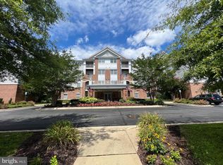 2604 Chapel Lake Dr APT 108, Gambrills, MD 21054