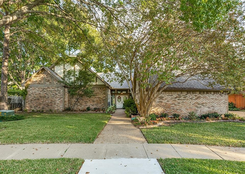 1st image of 3209 Creekbend Dr