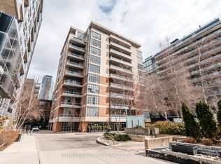 23 Brant St #1002, Toronto, ON M5V2L5