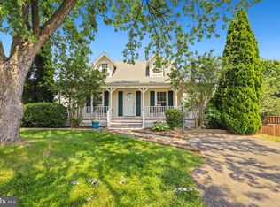 14157 Rahill Ct, Woodbridge, VA 22193