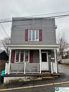221 Green St, Tamaqua, PA, 18252