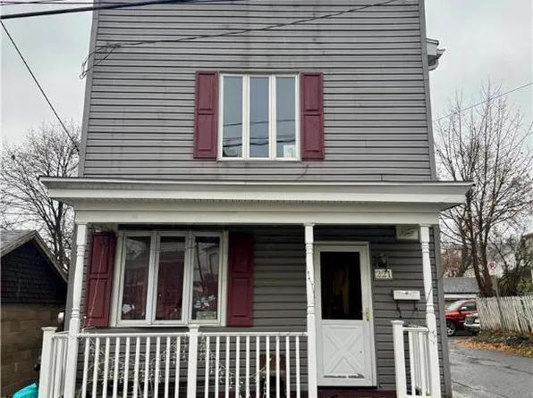 221 Green St, Tamaqua, PA 18252