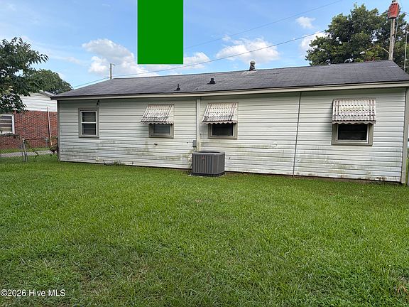 5th image of 1300 Bruce Street