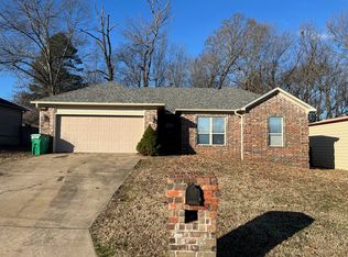 44 Seminole Cir, Austin, AR 72007