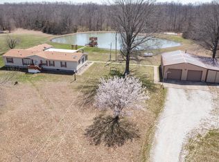 11057 Highway 24, Madison, MO 65263
