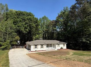 2646 Pamela Dr, Snellville, GA