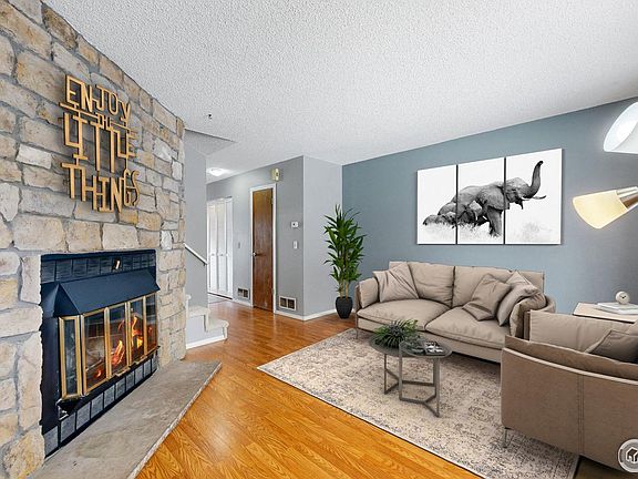 5th image of 14304 E Hawaii Cir #A