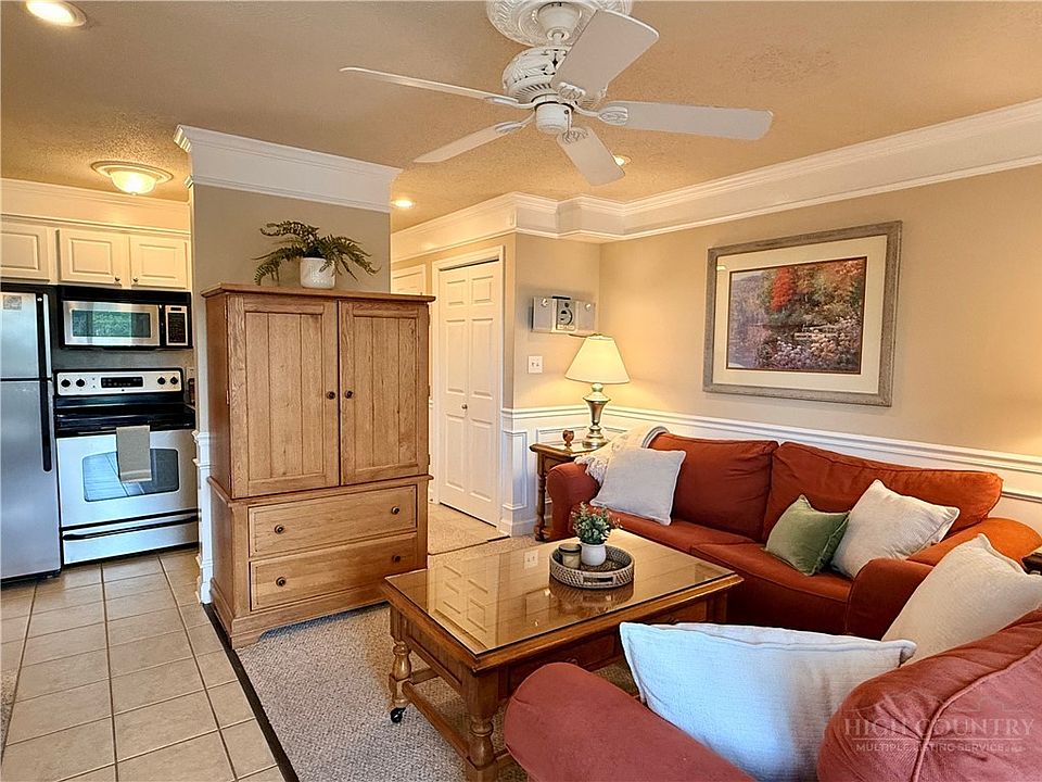 1st image of 301 Pinnacle Inn Road #1203