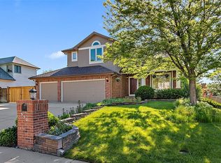 950 Wright Ct, Golden, CO 80401