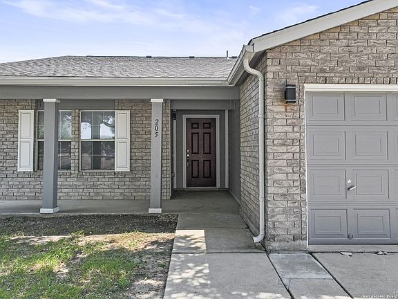 5th image of 205 GATEWOOD TRCE
