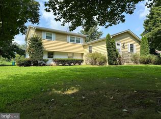 246 Center Rd, Elmer, NJ 08318