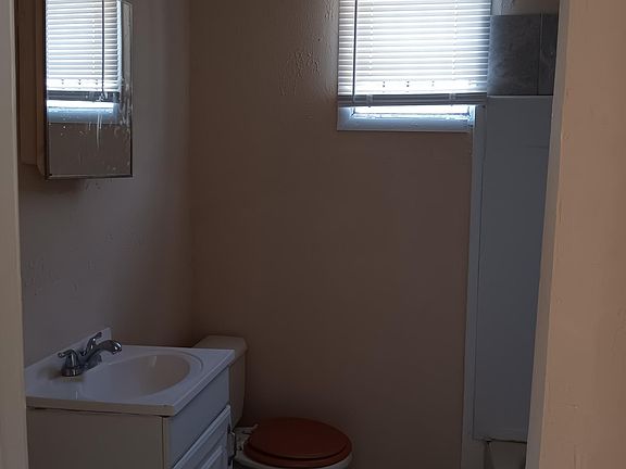 3rd image of 1437 McConihe St