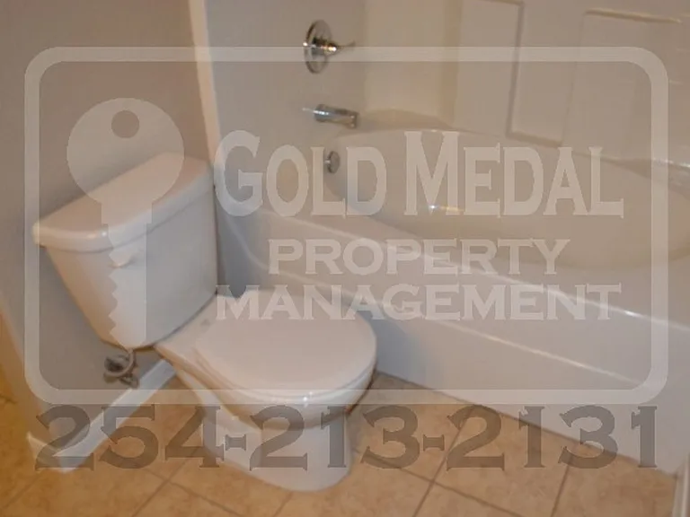 1110 Grace Point Dr — Photo 17