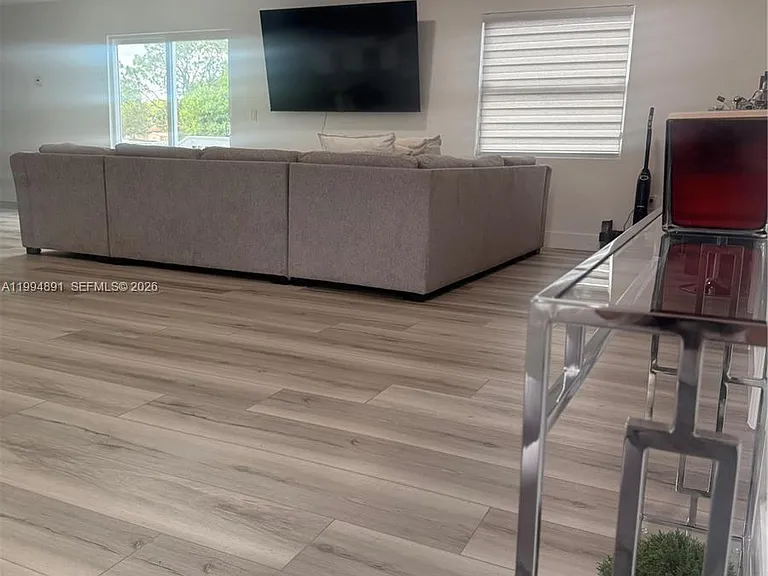 820 N Trebol St — Photo 5