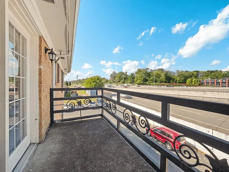 1st image of 2153 Goldsmith Ln #37