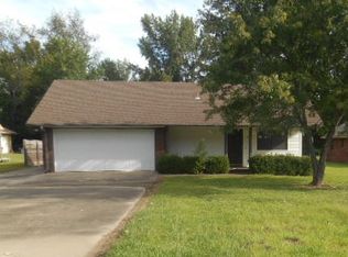 614 Ray Lane Cir, Alma, AR 72921