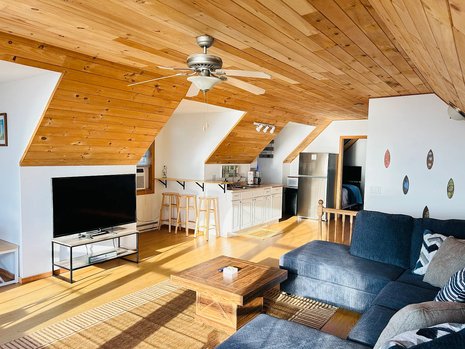 1401 Park Ave — Photo 2