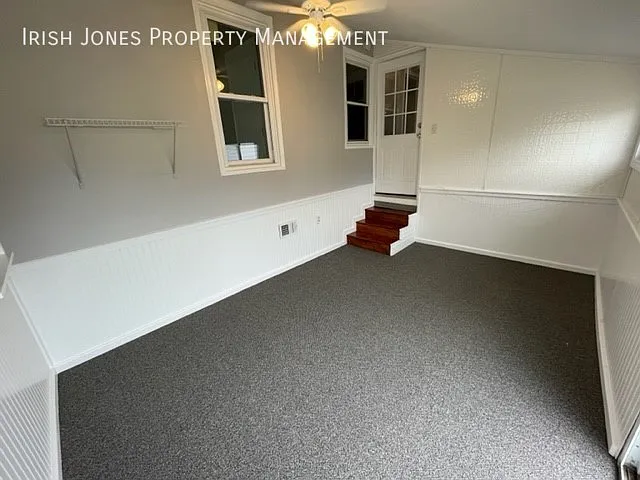 33 Tillotson Pl — Photo 15