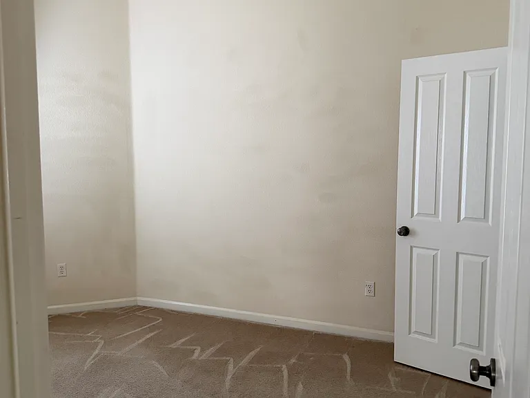 4080 Arenzano Way — Photo 12