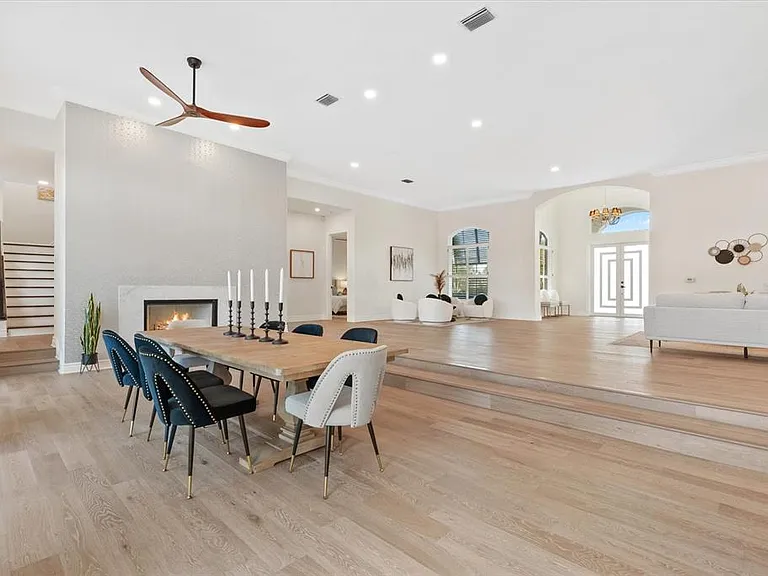 1707 Caribbean Dr — Photo 10