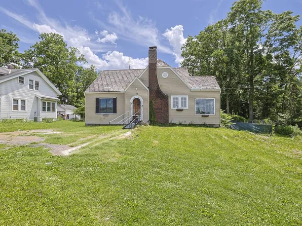 1991 Princeton Rd, Fairfield Township, OH 45011