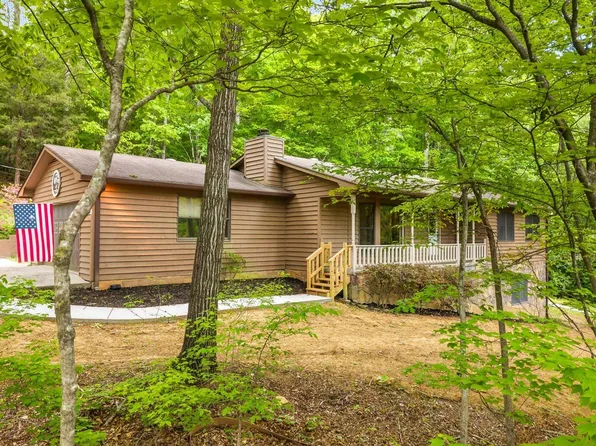 107 Van Buren Dr, Dalton, GA 30721