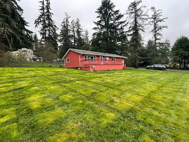 870 Greentree Dr — Photo 3