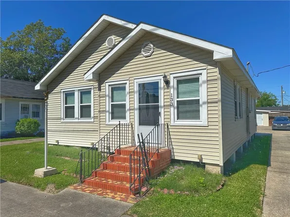 133 Apple St, Norco, LA 70079