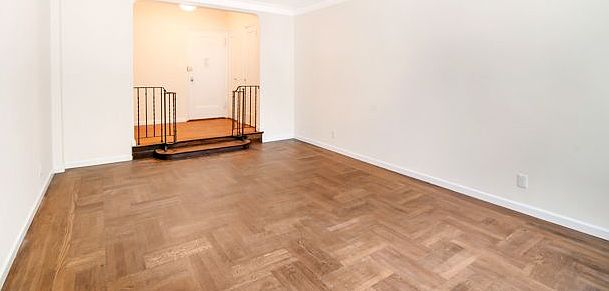 2nd image of 223 E 61st St APT 3G